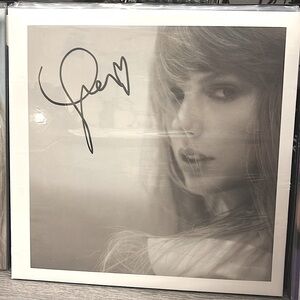 SIGNED WITH HEART, Taylor Swift, The Tortured Poets Department